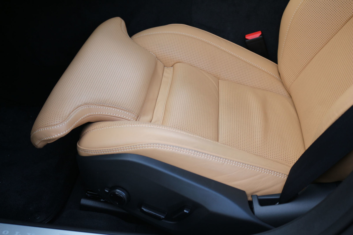 Auto magazin Srbija Test Volvo V90 D5 A AWD Inscription