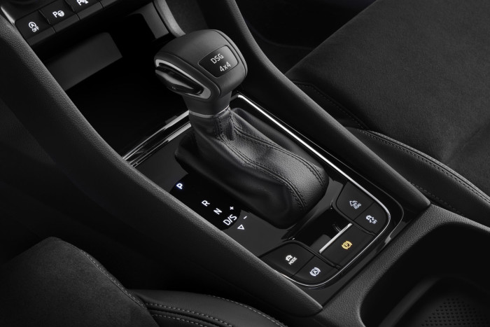 auto magazin srbija test škoda karoq sicilia
