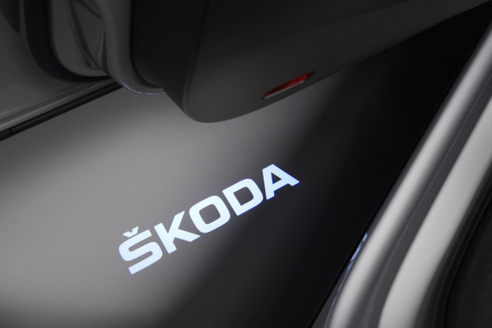 auto magazin srbija test škoda karoq sicilia