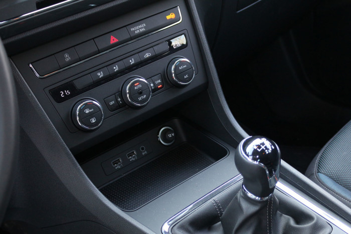 auto magazin srbija test seat ateca 1,6 tdi style
