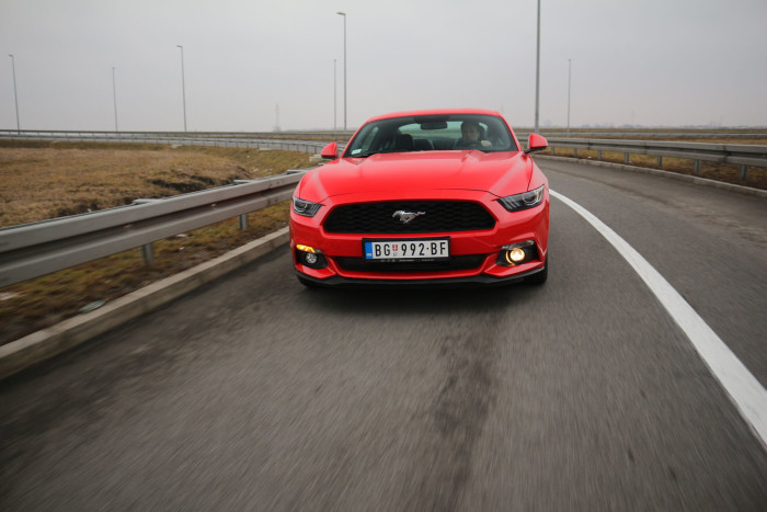 Auto magazin Srbija Ford Mustang Fastback 2.3 GTDi EcoBoost