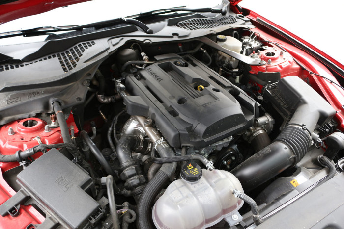 Auto magazin Srbija Ford Mustang Fastback 2.3 GTDi EcoBoost