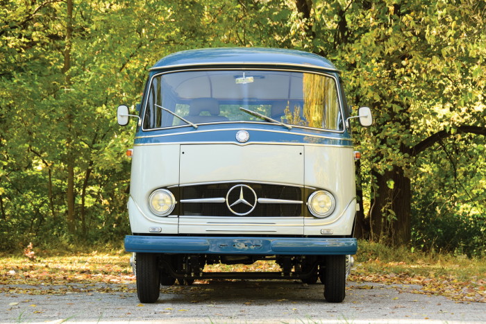 auto-magazin-srbija-1959-mercedes-benz-o-319