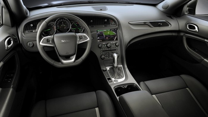 auto-magazin-srbija-2011-saab-9-4x