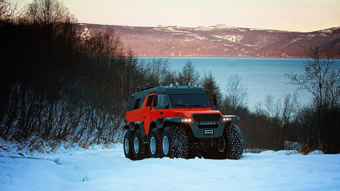 auto-magazin-srbija-avtoros-shaman-8x8