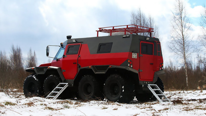 auto-magazin-srbija-avtoros-shaman-8x8