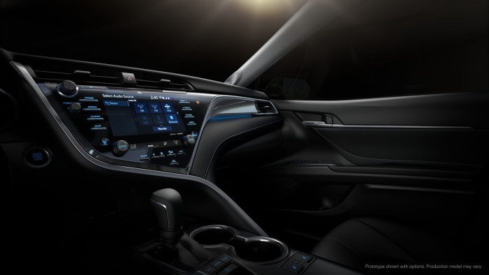auto magazin srbija toyota camry