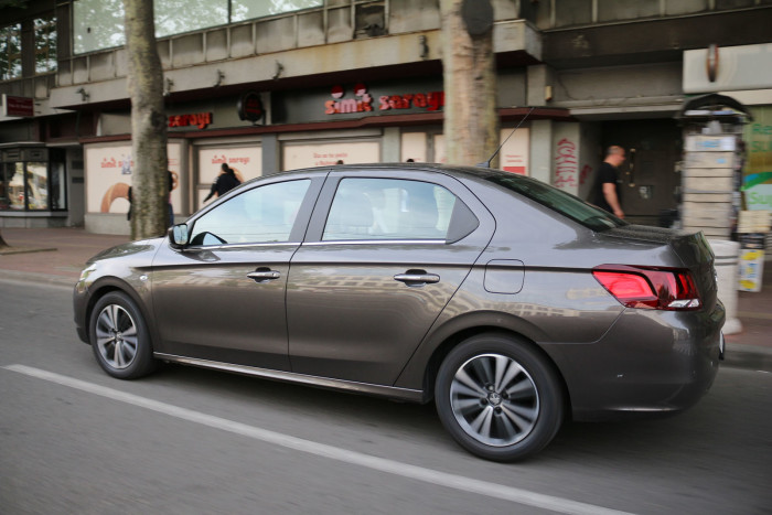 auto magazin srbija test peugeot 301 hdi allure