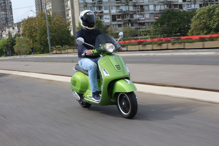 Auto magazin Srbija Test Vespa GTS 300 Super