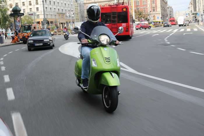Auto magazin Srbija Test Vespa GTS 300 Super