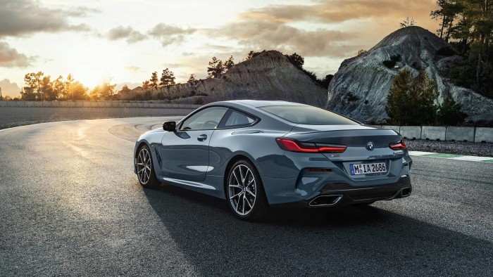 auto-magazin-srbija-bmw-serie-8