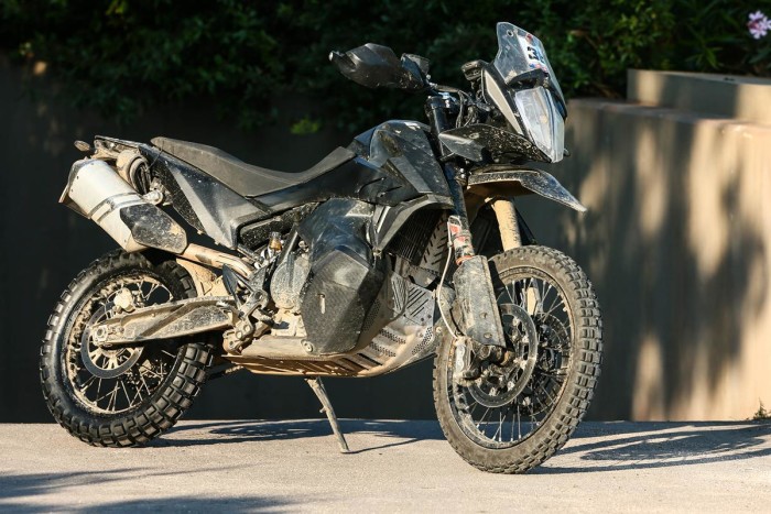 Auto magazin KTM 790 Adventure R (5)