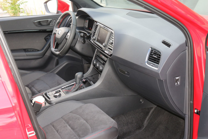 auto magazin srbija test seat ateca fr 2,0 tdi