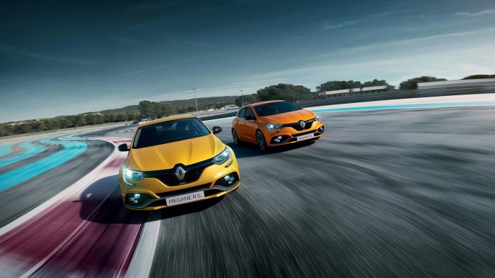 auto-magazin-srbija-2018-renault-megane-rs-trophy
