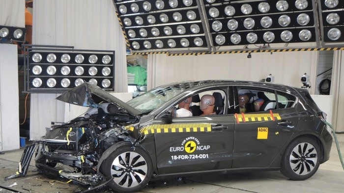 auto-magazin-srbija-ford-focus-crash-test-euro-ncap-1