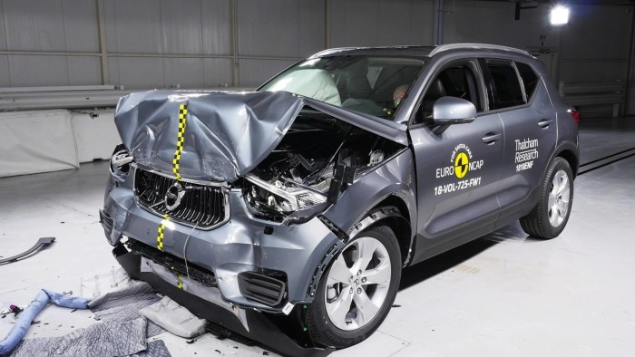 auto-magazin-srbija-volvo-xc40-crash-test-euro-ncap-1