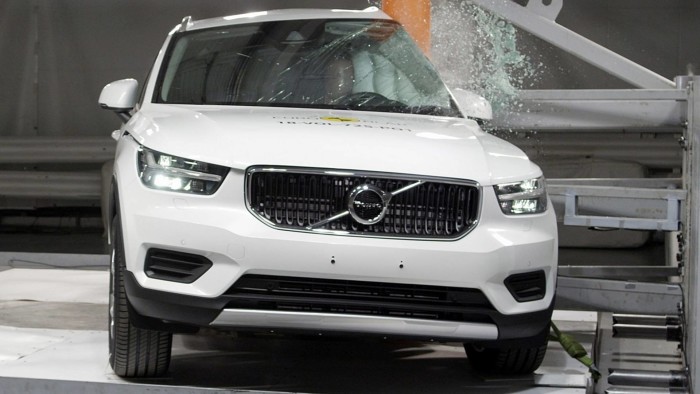 auto-magazin-srbija-volvo-xc40-crash-test-euro-ncap-2