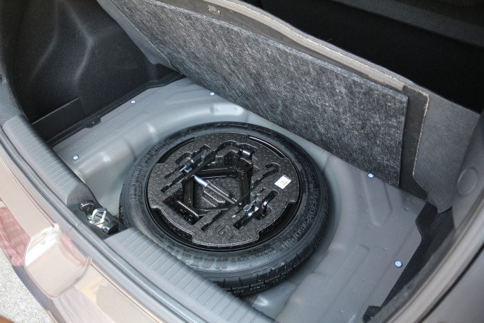 Auto magazin Srbija Test Kia Cee'd 1,4 CVVT World Cup Vision