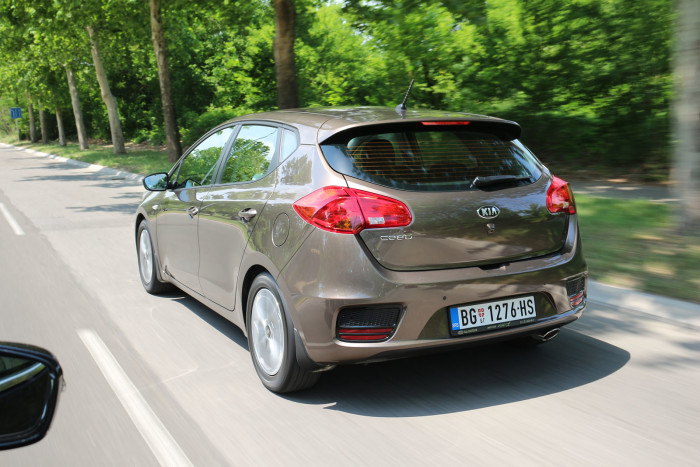 Auto magazin Srbija Test Kia Cee'd 1,4 CVVT World Cup Vision