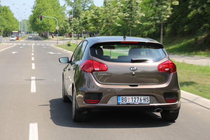 Auto magazin Srbija Test Kia Cee'd 1,4 CVVT World Cup Vision