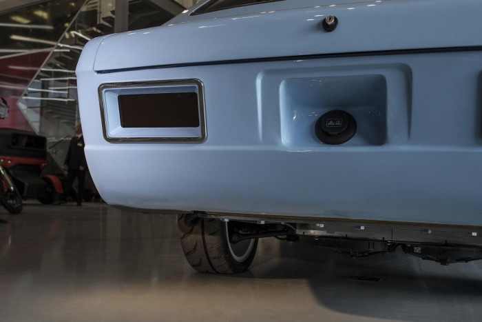 auto-magazin-srbija-kalashnikov-cv-1