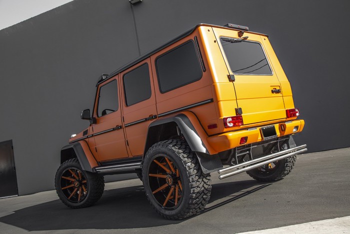 auto-magazin-srbija-mercedes-benz-g550-4x42-kylie-jenner
