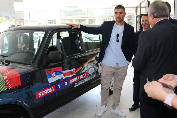 auto magazin srbija aleksandar kolarov lada niva