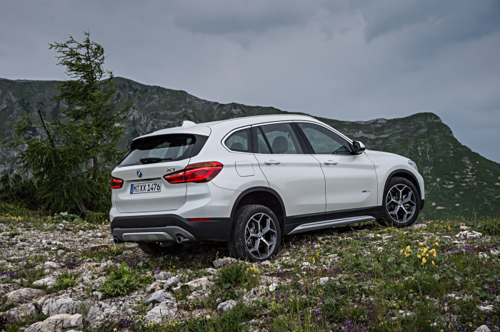 auto magazin srbija bmw x1