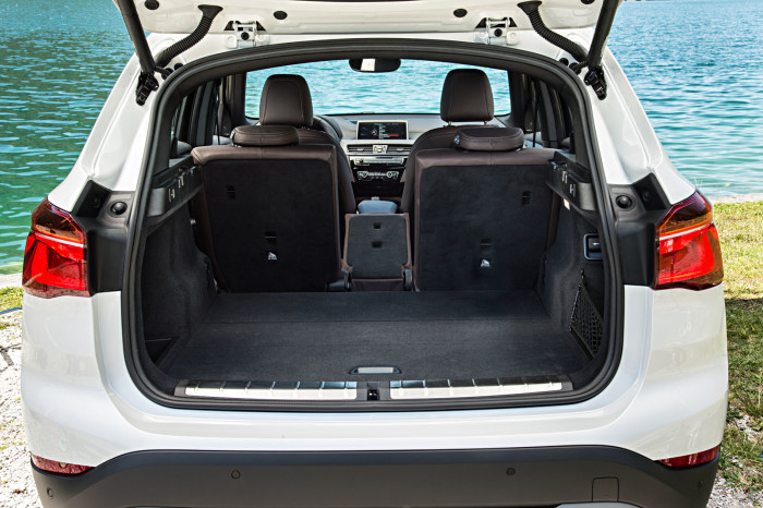 auto magazin srbija bmw x1