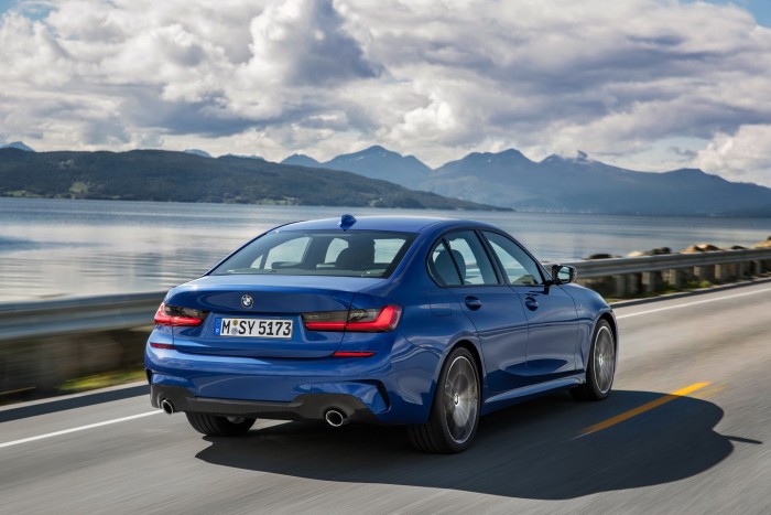 auto-magazin-srbija-2019-bmw-3-series