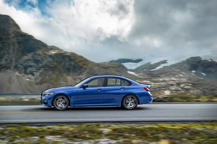 auto-magazin-srbija-2019-bmw-3-series