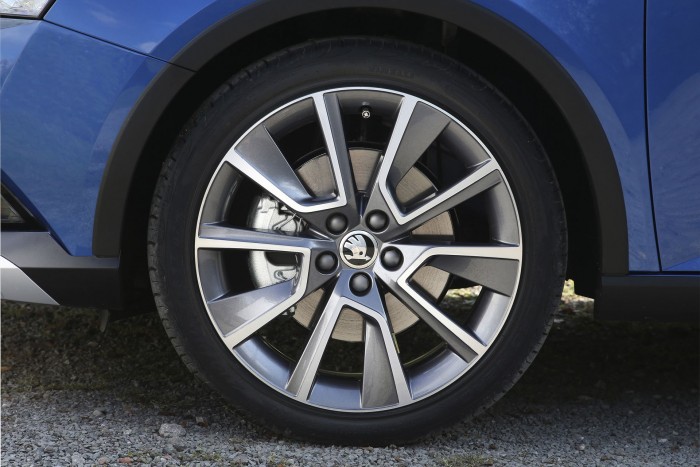 auto-magazin-srbija-skoda-fabia-combi-scoutline