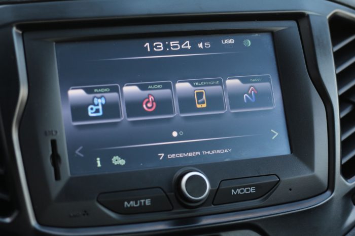 auto magazin srbija test lada vesta 1.6