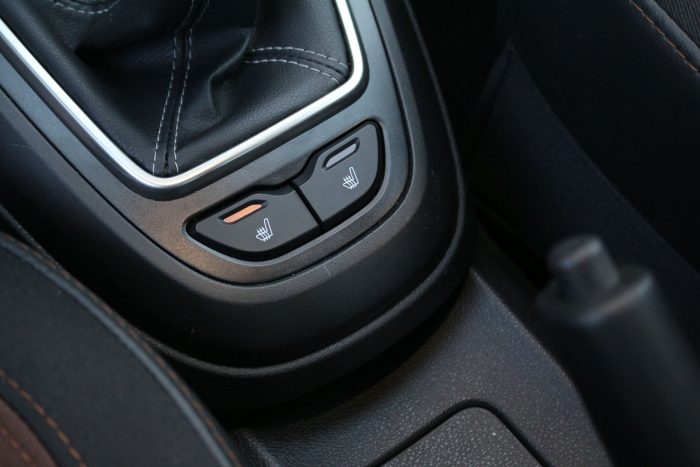 auto magazin srbija test lada vesta 1.6