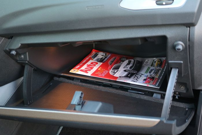 auto magazin srbija test lada vesta 1.6