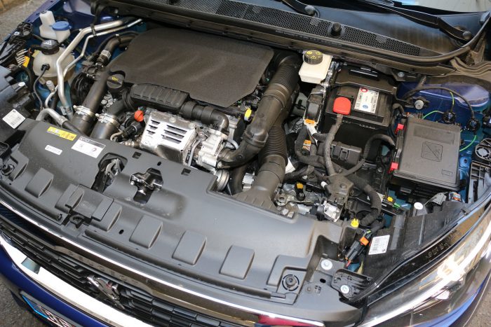 Auto magazin Srbija Test Peugeot 308 1,2 Active