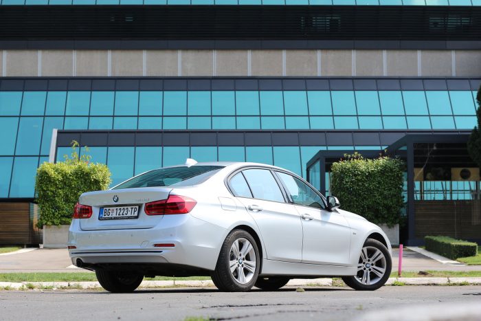 auto magazin srbija test bmw 318d f30
