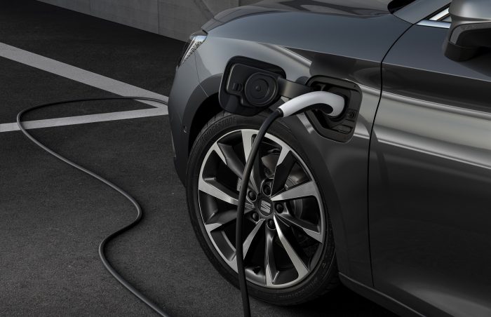 Auto-Magazin-Srbija-2020-Seat-Leon