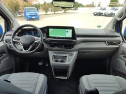 
										Prodajem kamion Ford full									