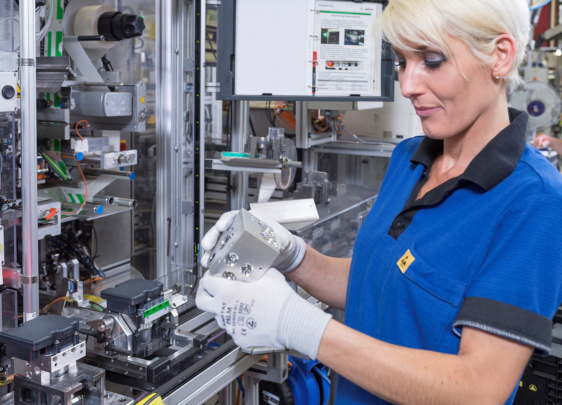 Bosch proizveo 100 miliona ESP sistema! Auto magazin