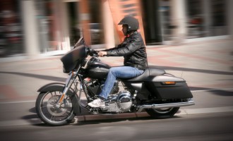 Harley Davidson FLHXS Street Glide