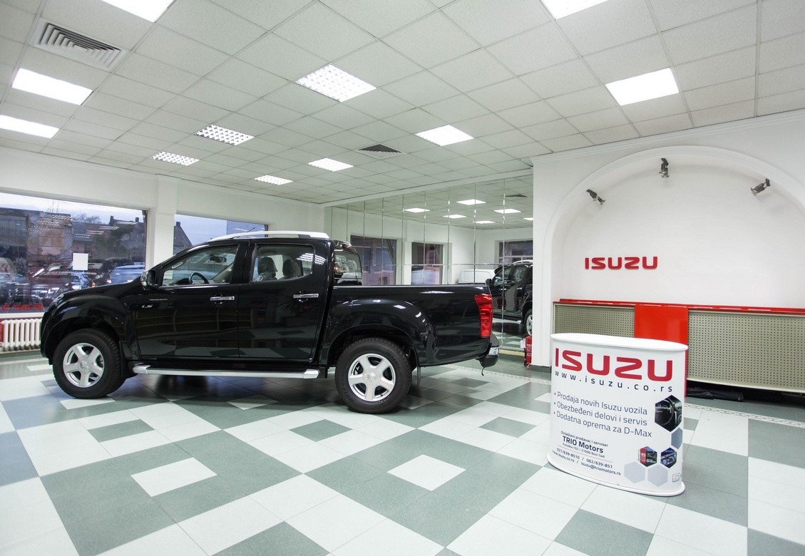 Otvoren prvi prodajni salon Isuzua u Novom Sadu