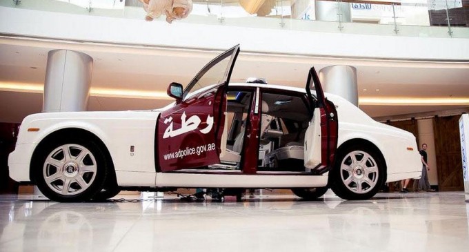 Abu Dhabi uveo Rolls Royce Phantom u policijsku flotu