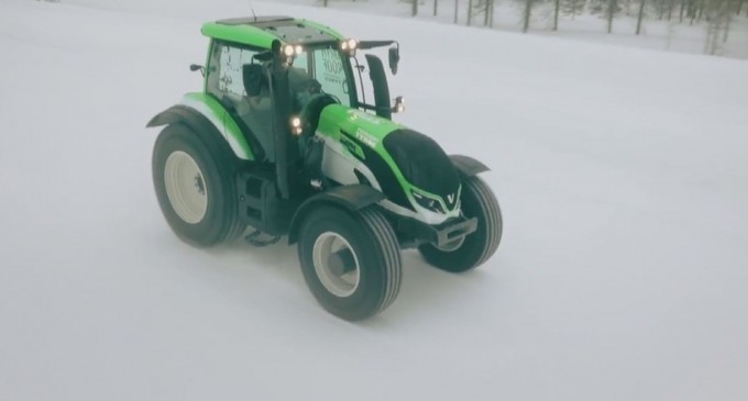 Juha Kankkunen postavio novi brzinski rekord traktorom