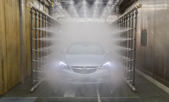 Ovako u Americi reklamiraju Buick (Opel) Cascadu [video]