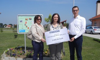 Mazda donacijom podržala SOS Dečije selo u Kraljevu
