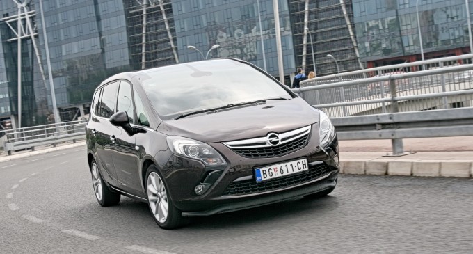 Vozili smo: Opel Zafira Tourer 2,0 CDTI Cosmo