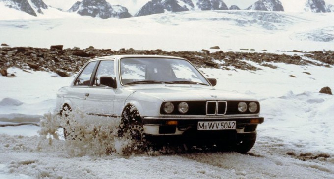 BMW 325i Allrad E30: tri decenije 4×4 pogona