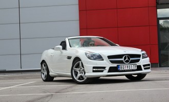 ExpressTest: Mercedes SLK 200