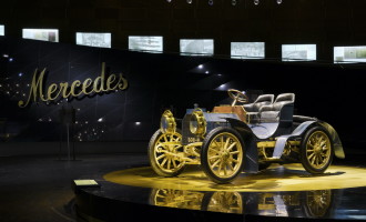 Jubileji: 130 godina Mercedes Benza